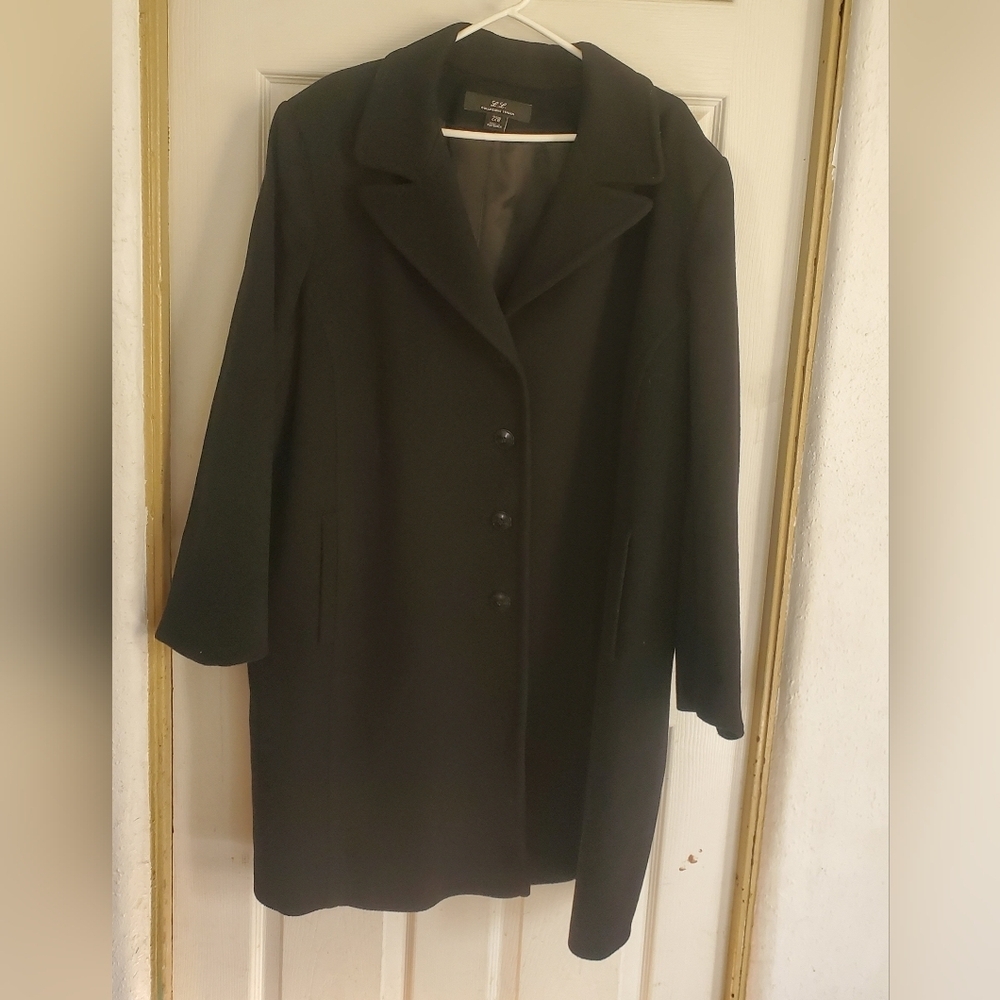 Elegant L.L.Collezioni Italia Black 100% Cashemere Women's Coat, Size 22W - Picture 2 of 8